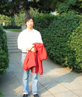 英国365集团2013年十佳教师之黄宠辉老师